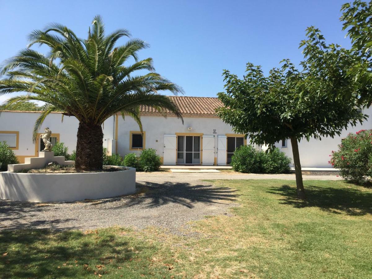 El Rocio 1 Gites Equestre Saintes-Maries-de-la-Mer Luaran gambar
